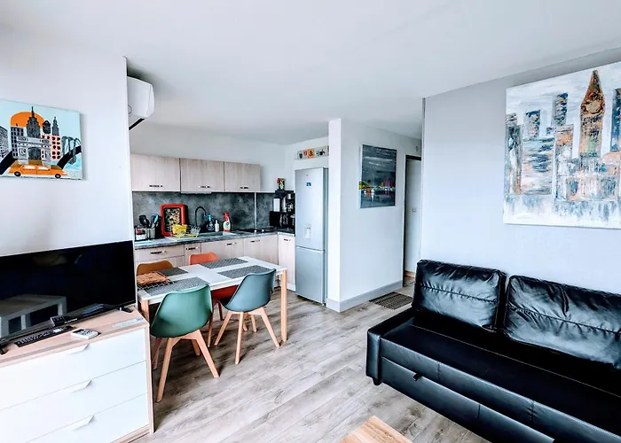 T2 Climatise Vue Sur Mer, Wifi, Piscine Et Parking Sète